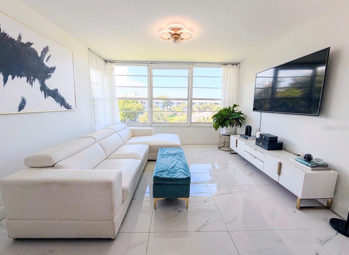 3635 WHITEHALL DRIVE 401