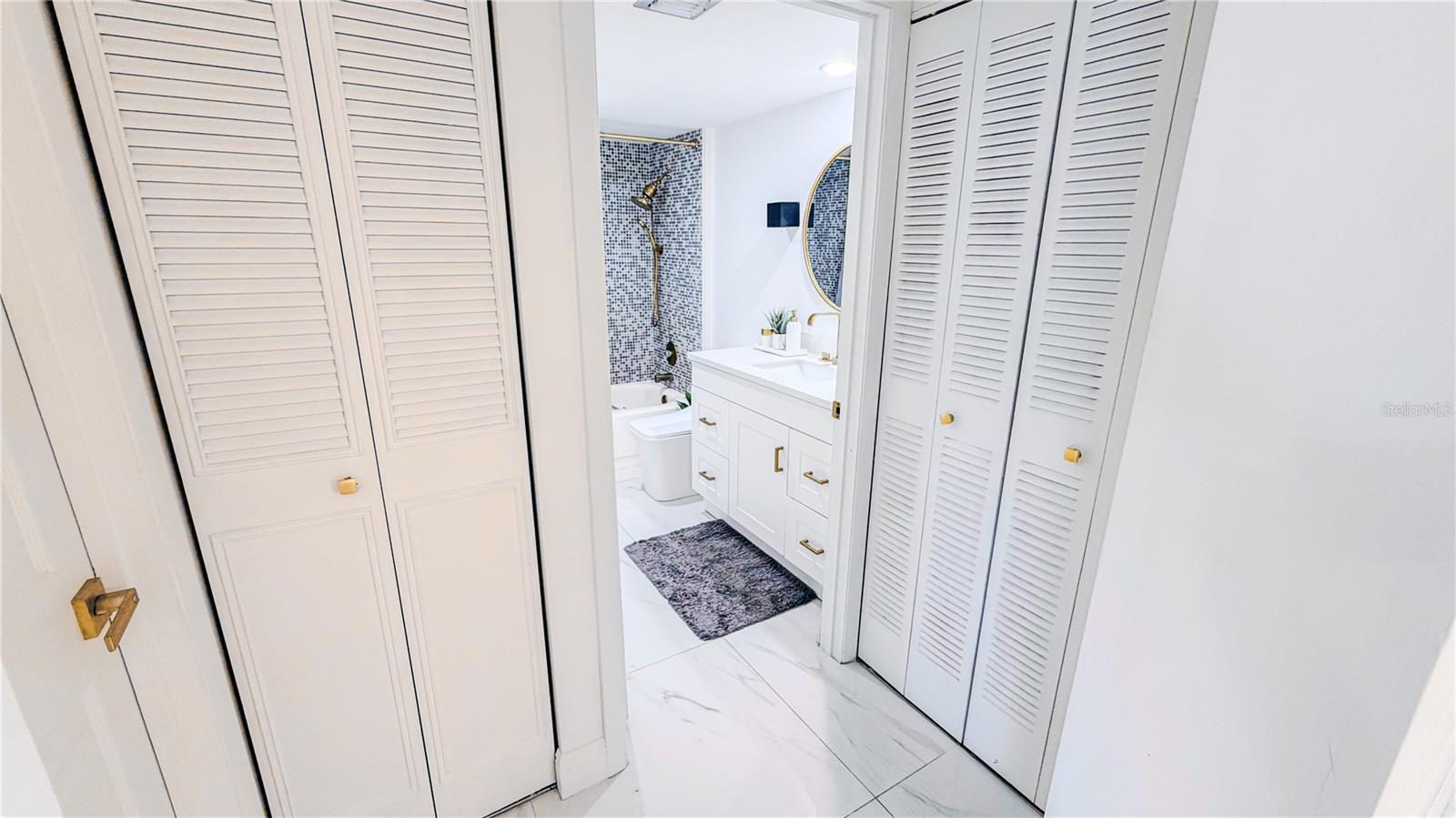 WHITEHALL CONDO 01-14 - Residential