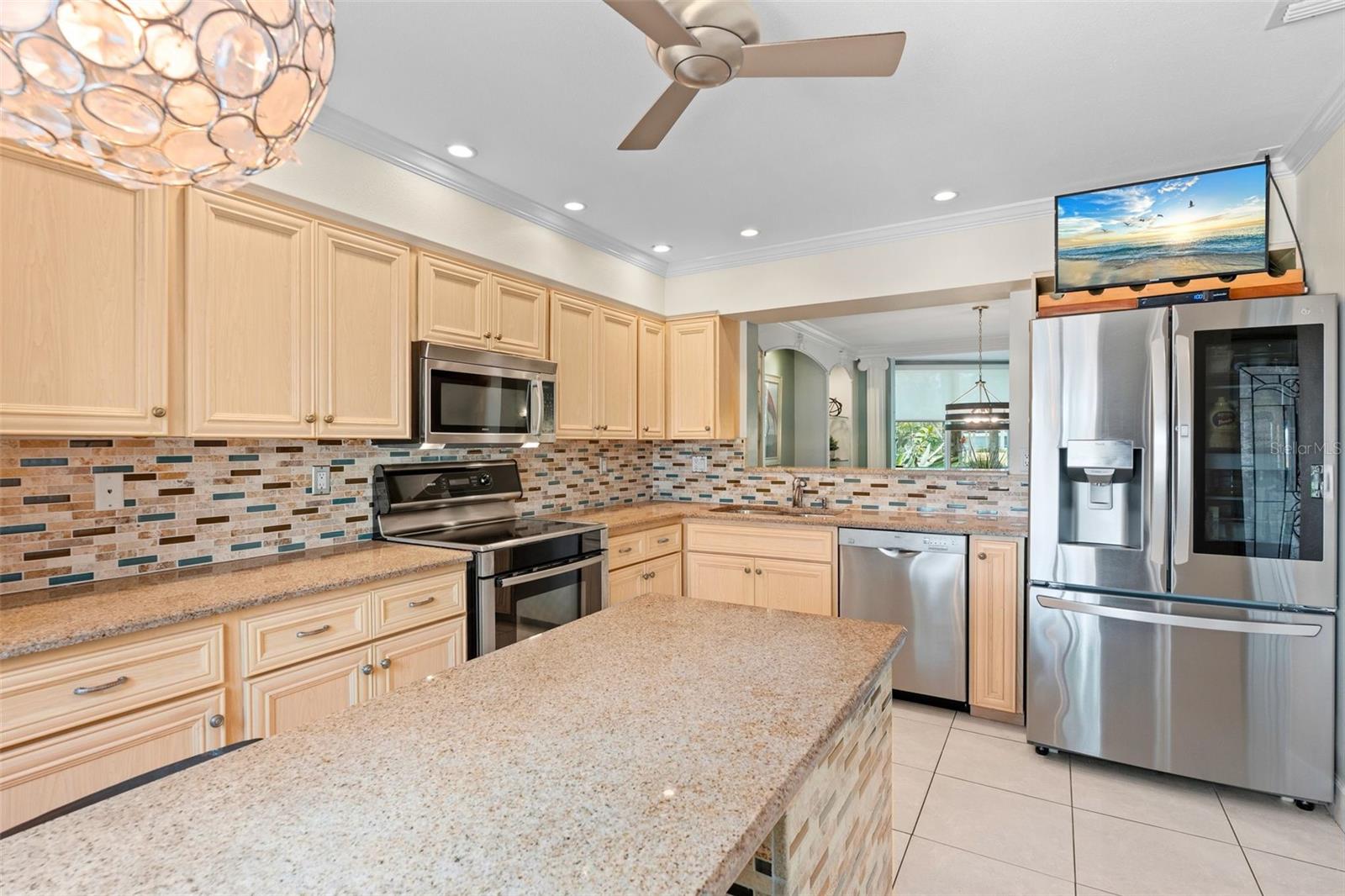 6101 34TH STREET W 2B