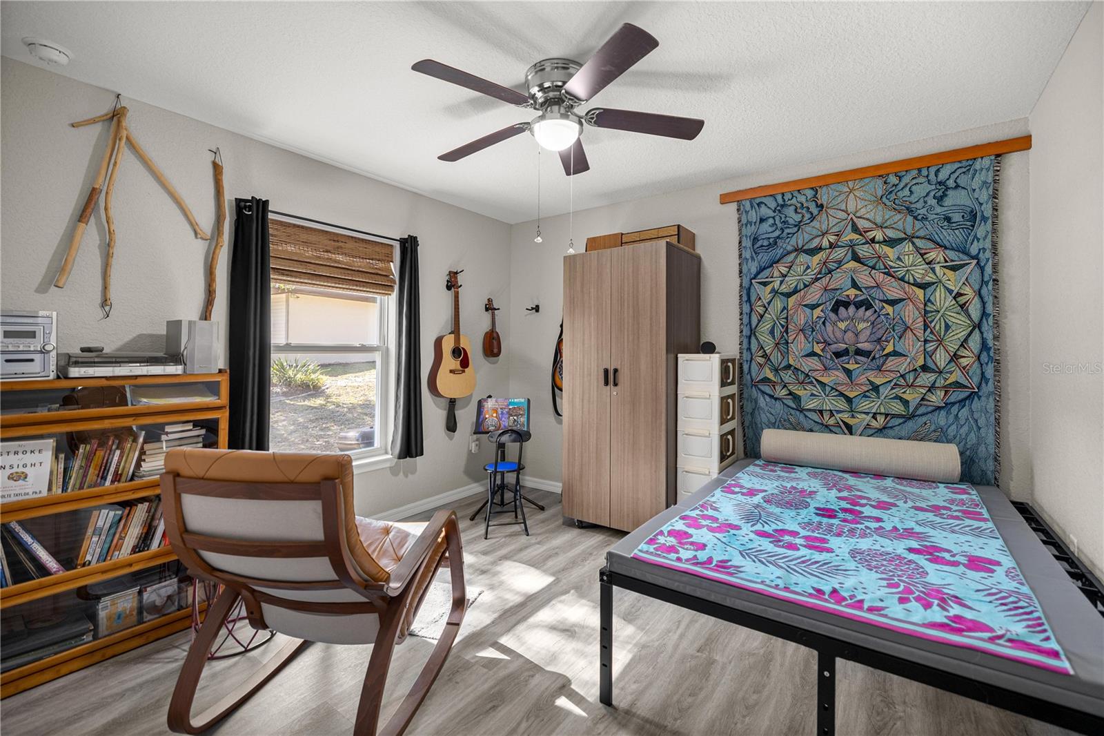 RAINBOW SPGS COUNTRY CLUB ESTATE - Residential