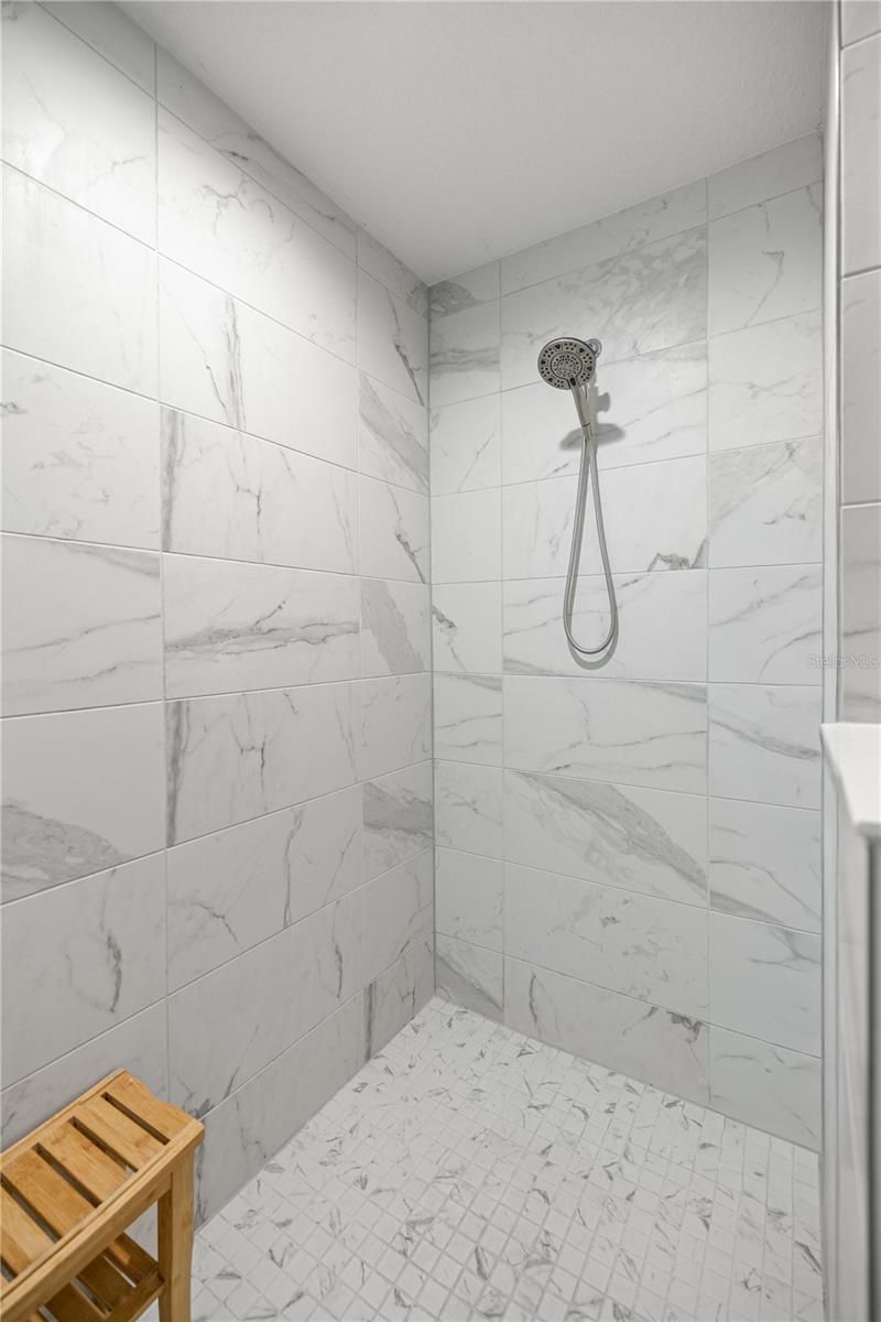 RAINBOW SPGS COUNTRY CLUB ESTATE - Residential