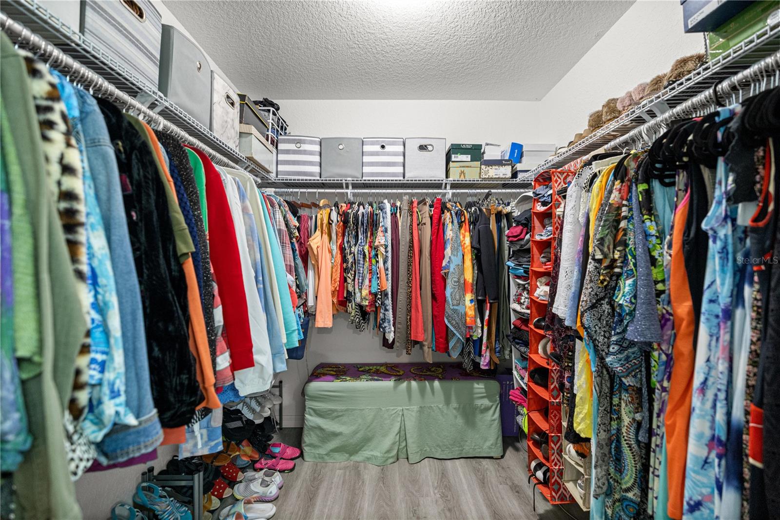 RAINBOW SPGS COUNTRY CLUB ESTATE - Residential