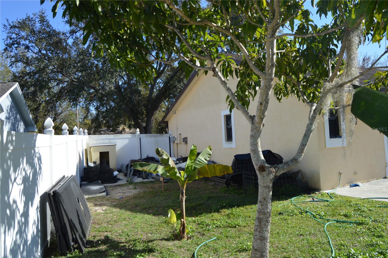 COUNTRY PLACE UNIT VI - Residential