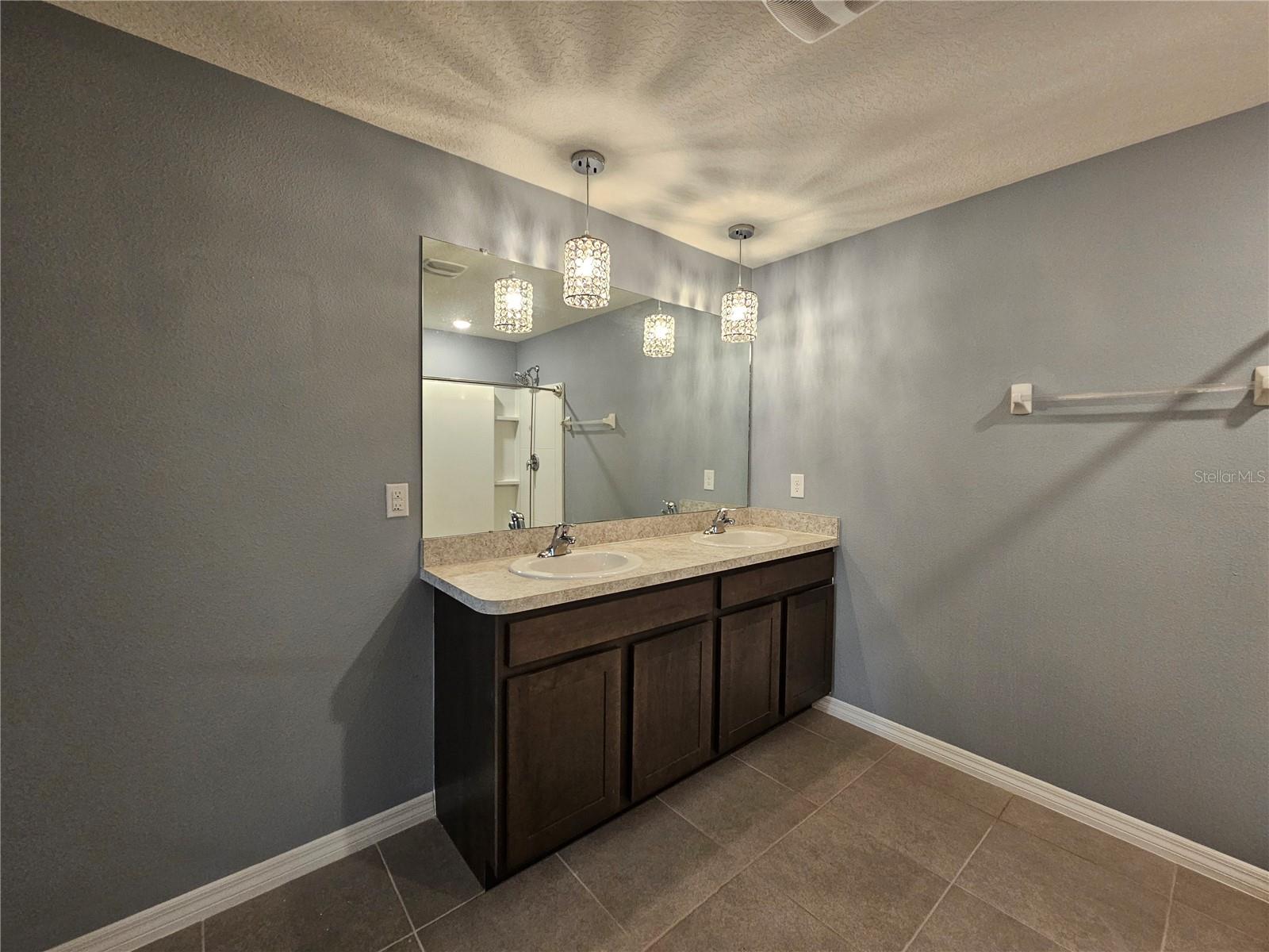 BROOKSIDE ESTATES - Residential