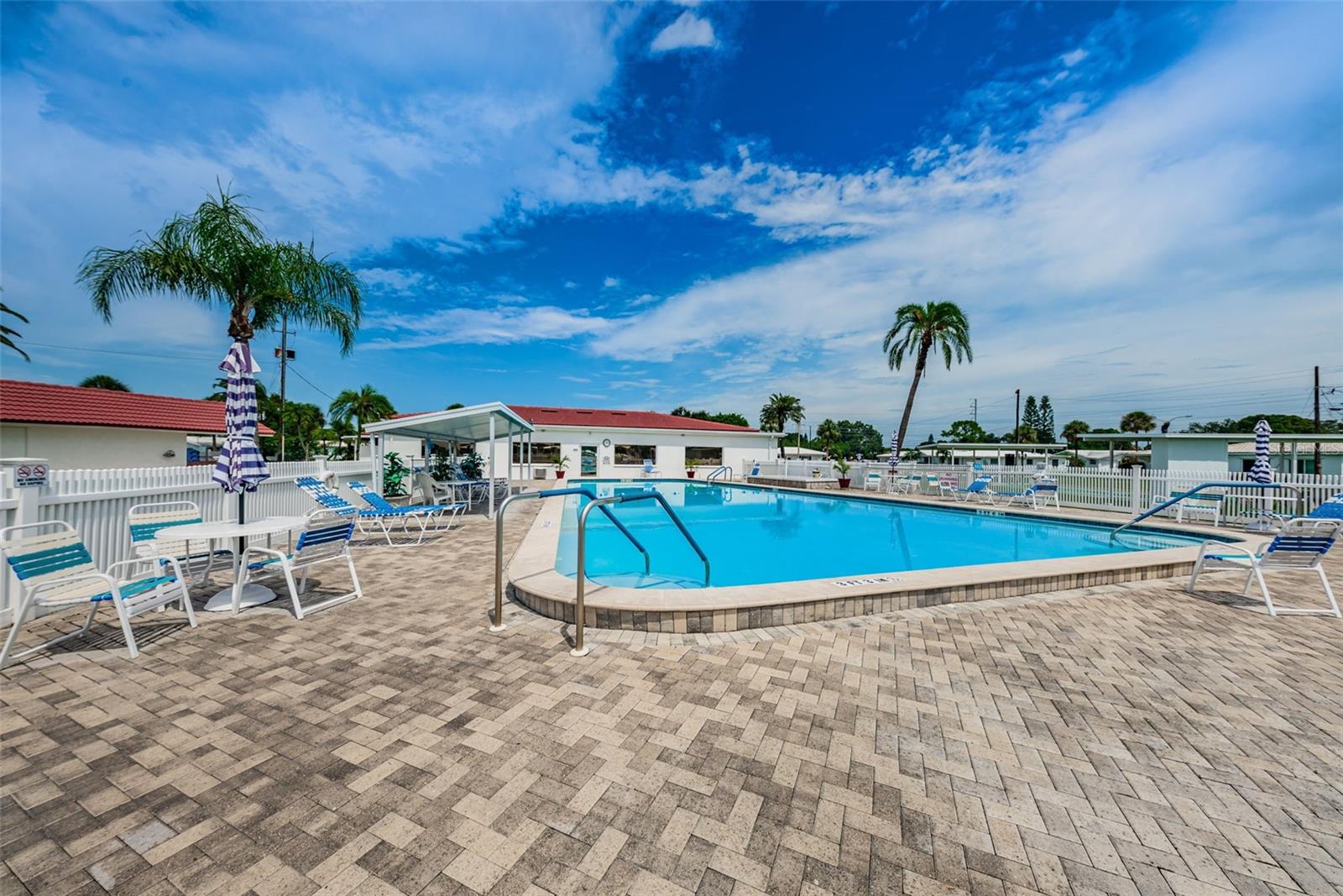 MAINLANDS OF TAMARAC BY THE GULF TWO CONDO - Residential