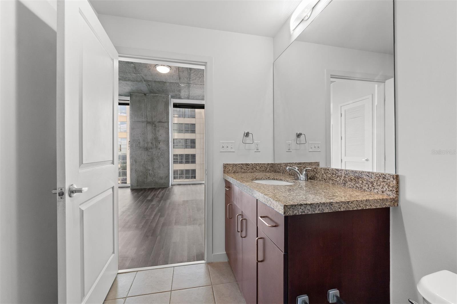 SOLAIRE/PLAZA CONDO - Residential