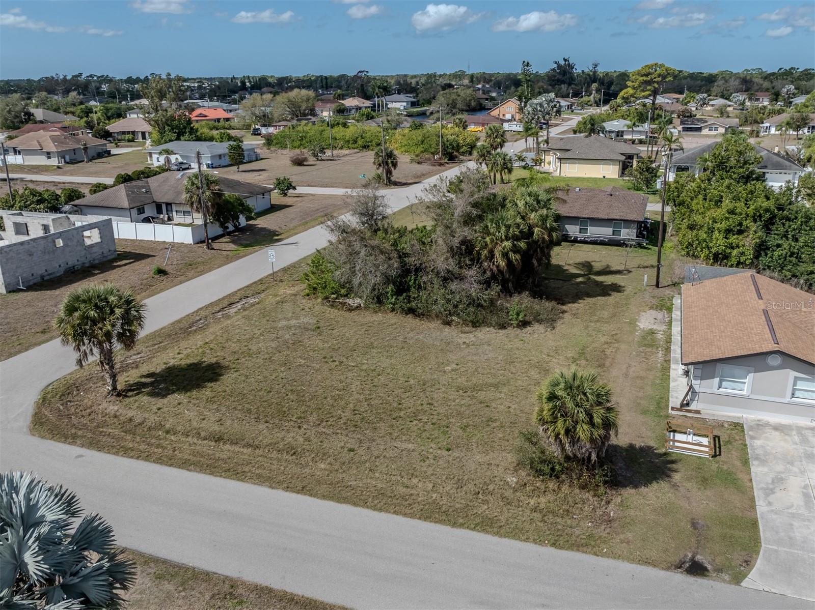 WARM MINERAL SPGS - Land