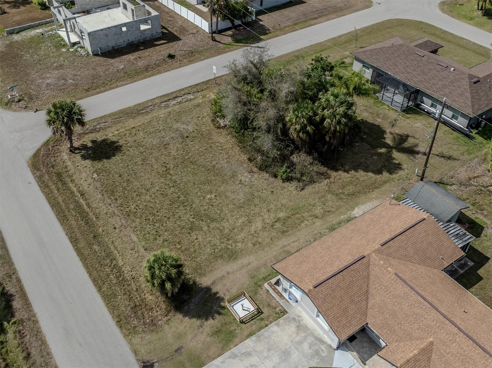 WARM MINERAL SPGS - Land