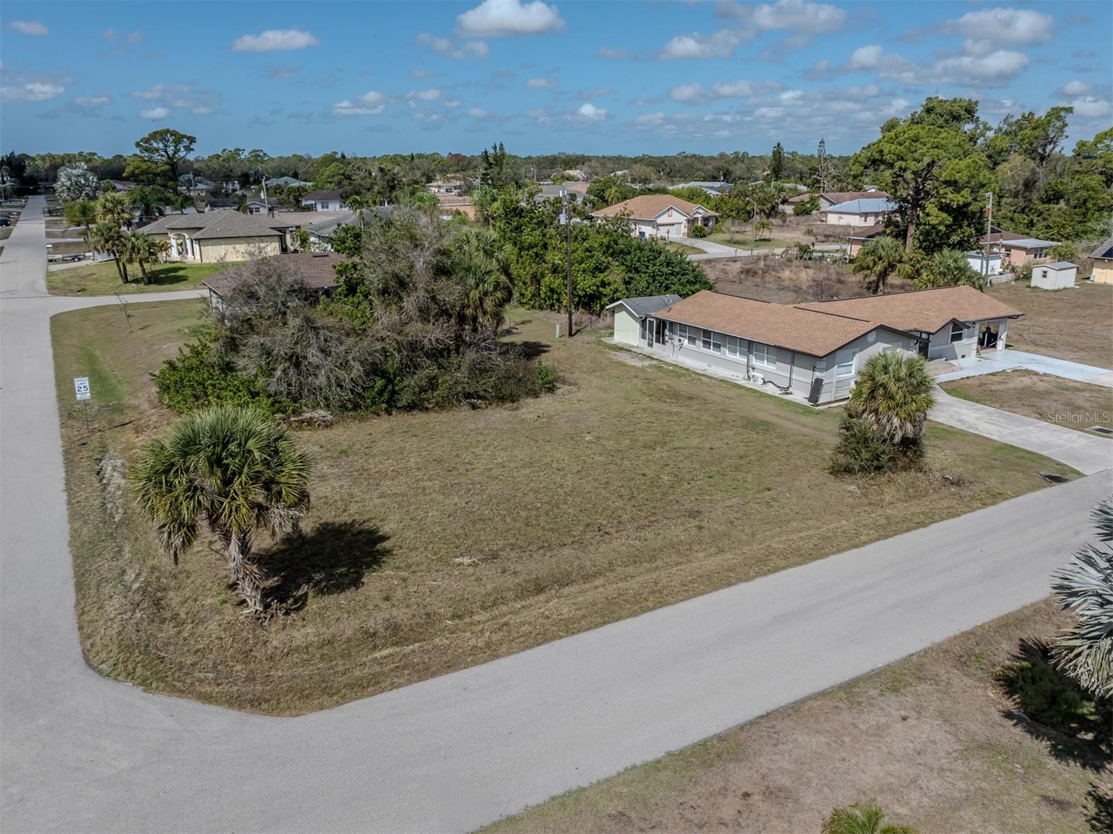 WARM MINERAL SPGS - Land