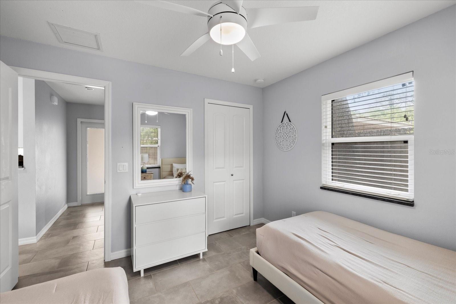 SYLVAN SHORES - Residential