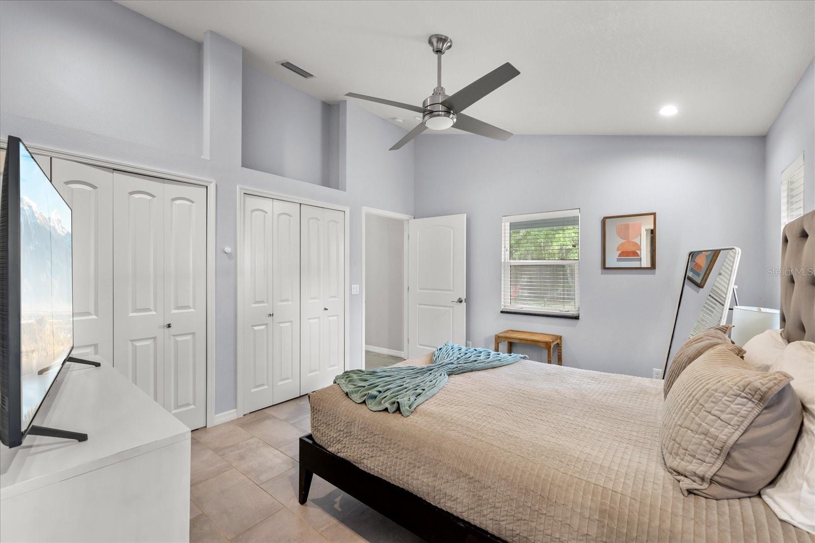 SYLVAN SHORES - Residential
