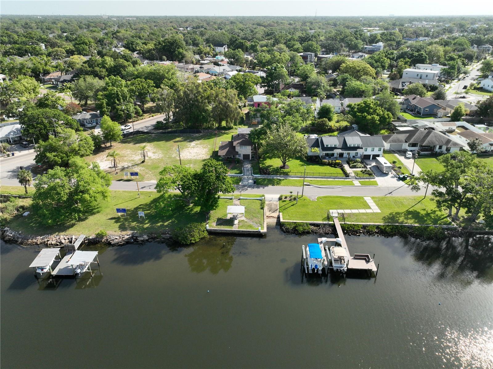 RIDGEWOOD PARK - Land