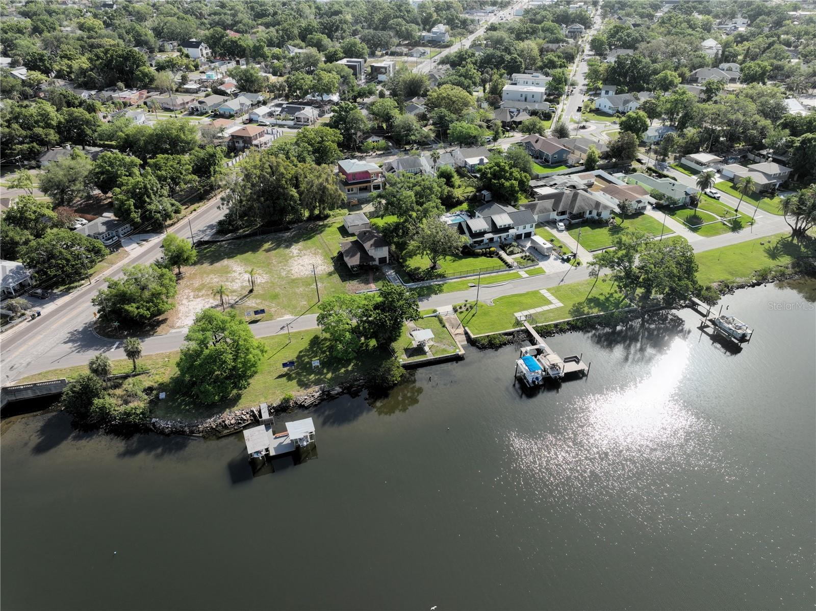 RIDGEWOOD PARK - Land