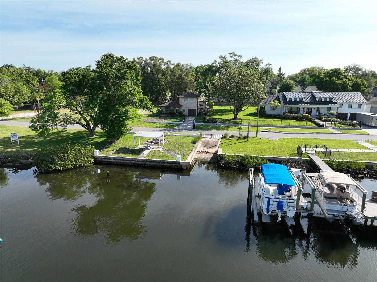 RIDGEWOOD PARK - Land