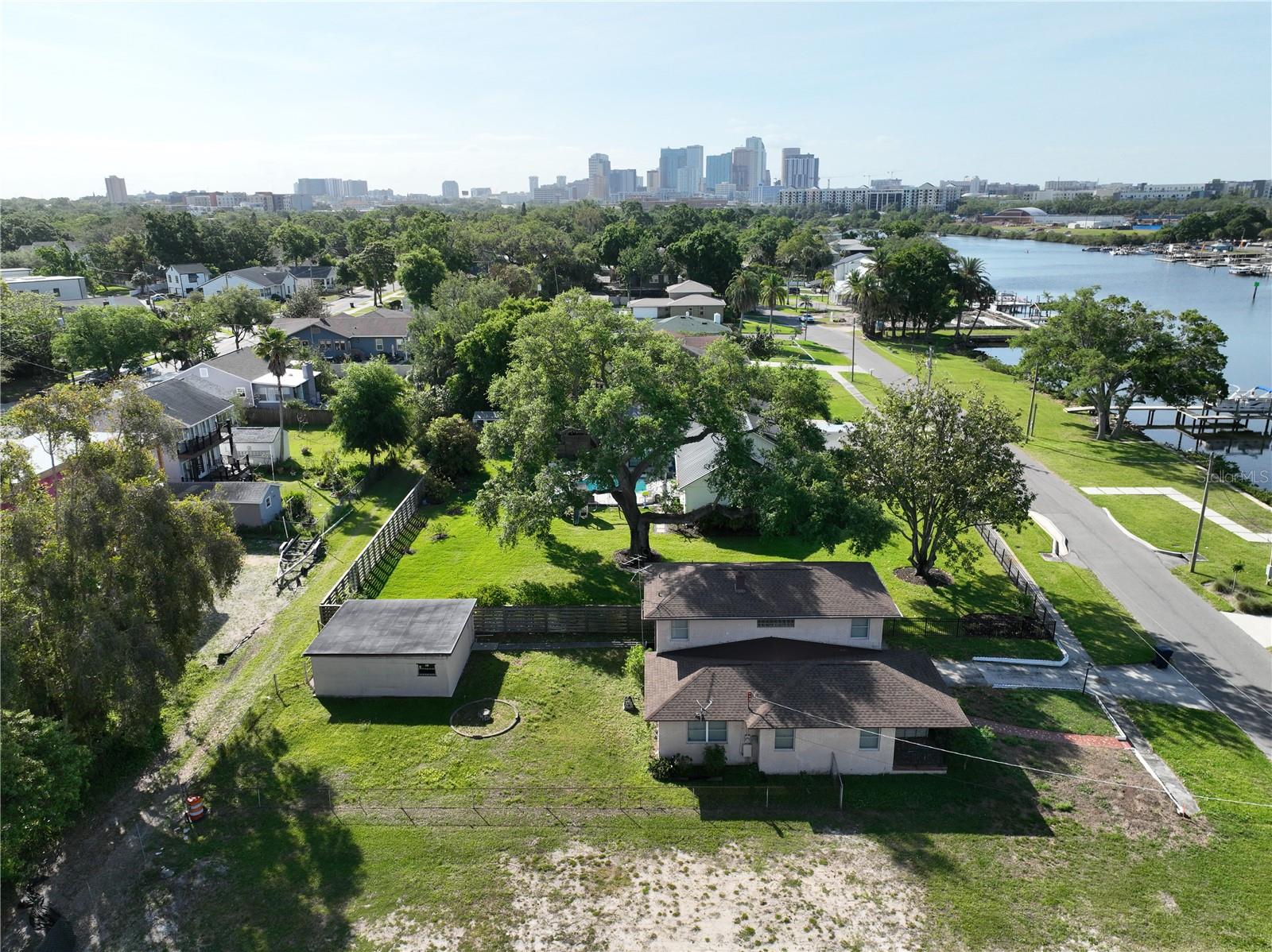 RIDGEWOOD PARK - Land