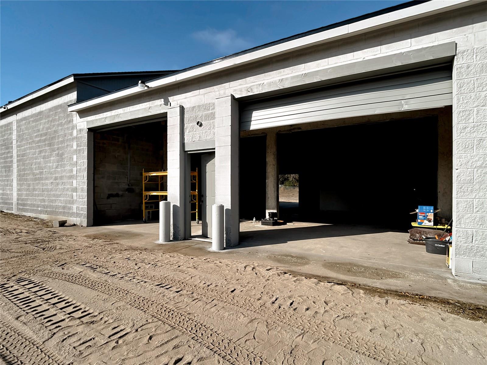 GULF COAST ACRES - Commercial Lease