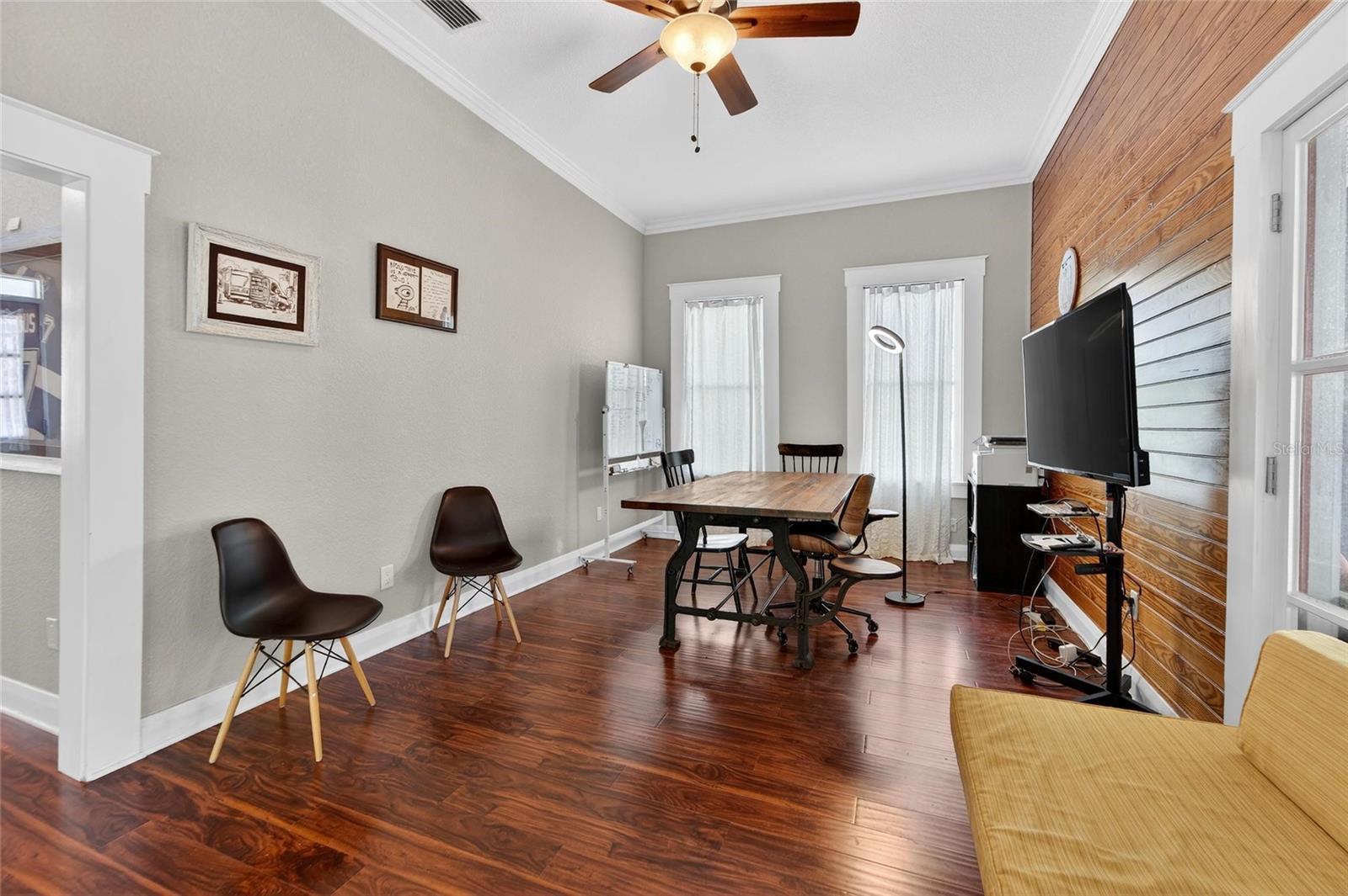 TURMANS EAST YBOR - Residential