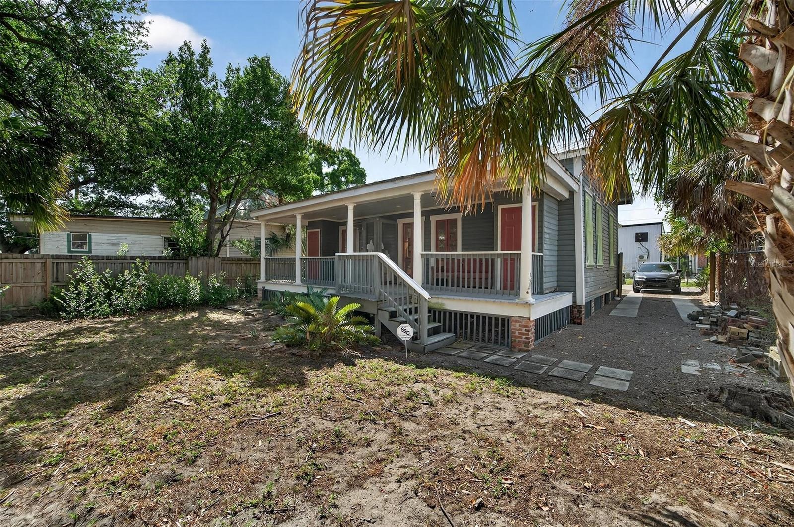 TURMANS EAST YBOR - Residential