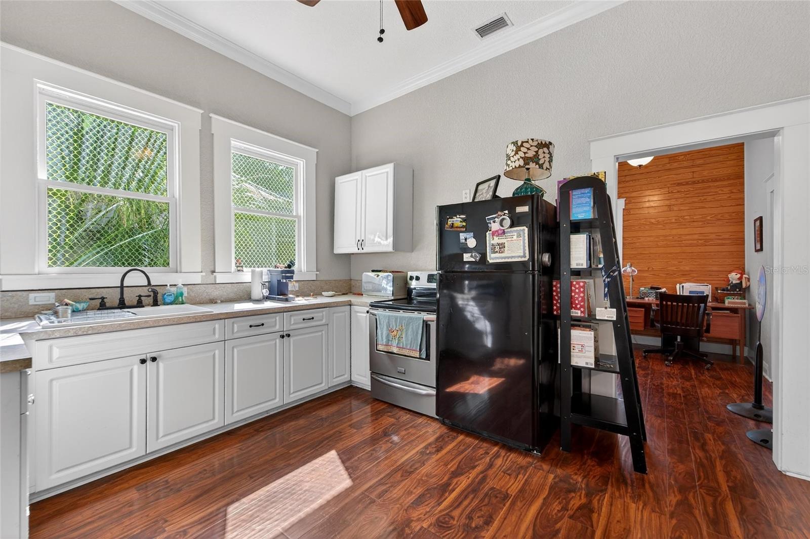 TURMANS EAST YBOR - Residential