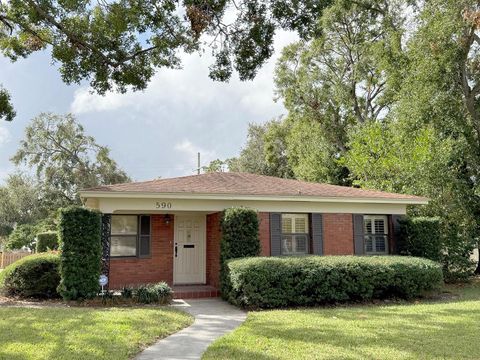 A home in TAMPA