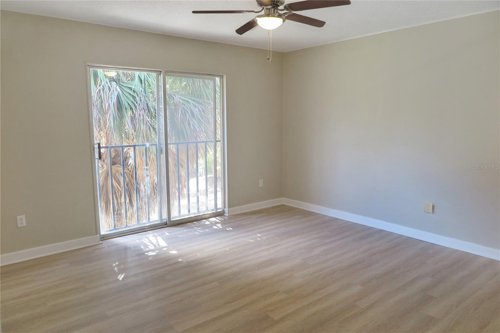 HAWTHORNE RESERVE - Residential