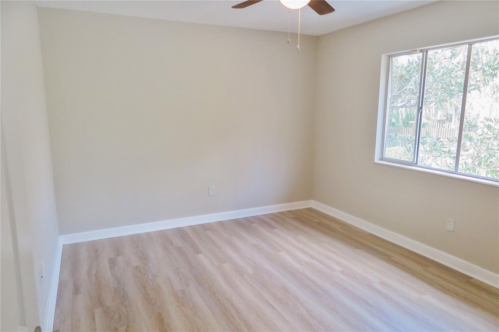 HAWTHORNE RESERVE - Residential