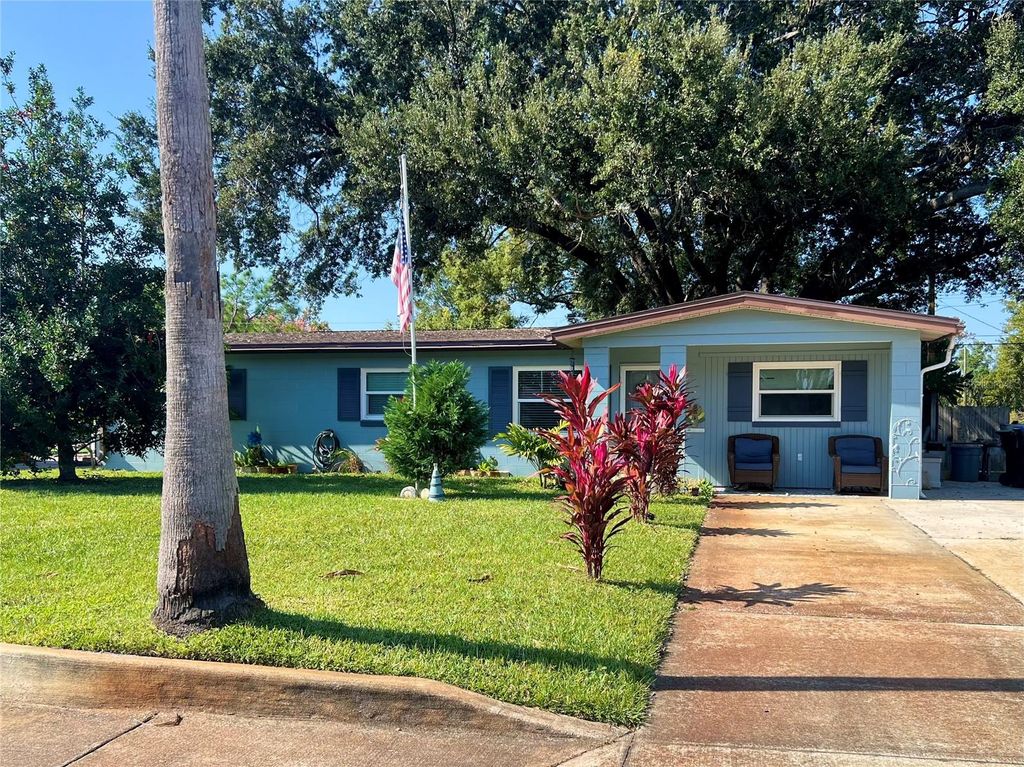 Photo of 6016 Tavendale Drive, Orlando, FL 32809 (MLS # O6363533)