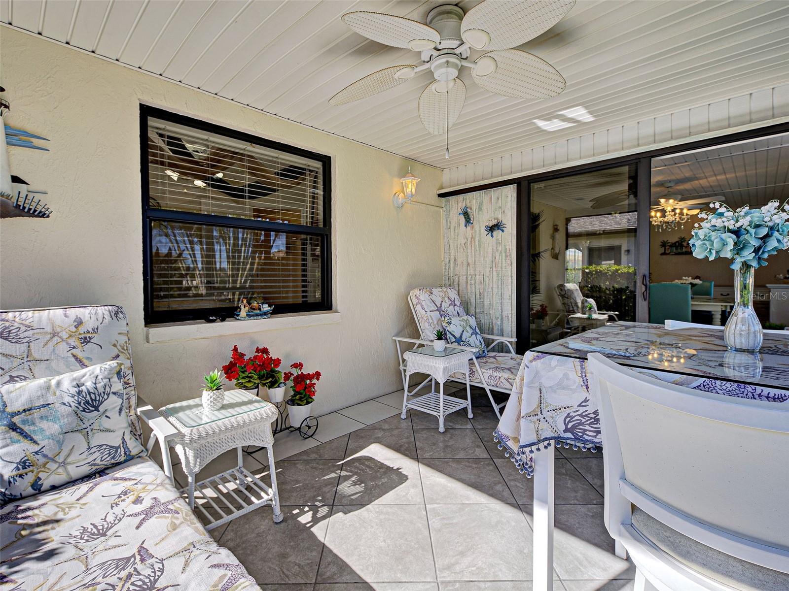 VIVIENDA WEST - Residential