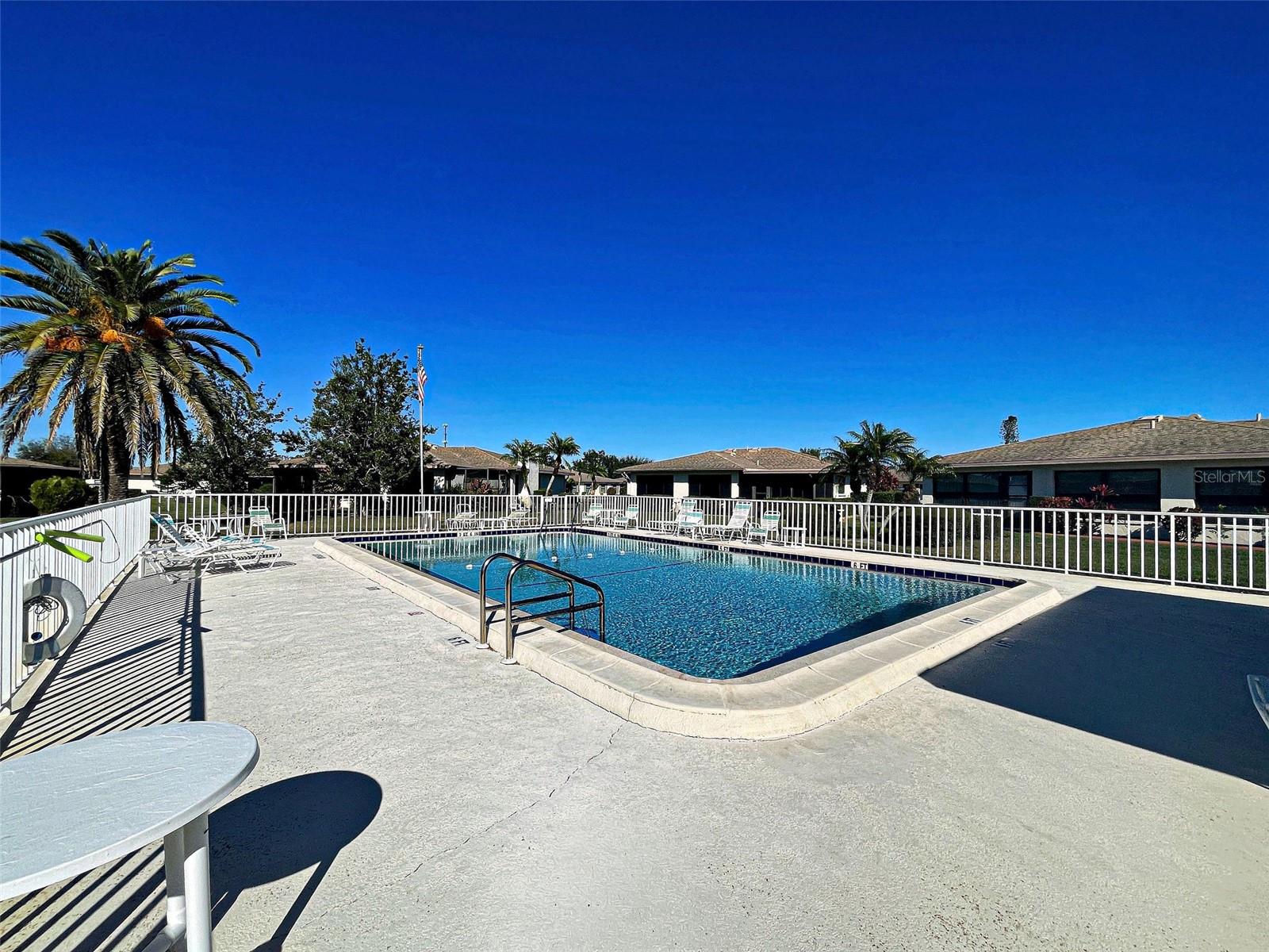 VIVIENDA WEST - Residential