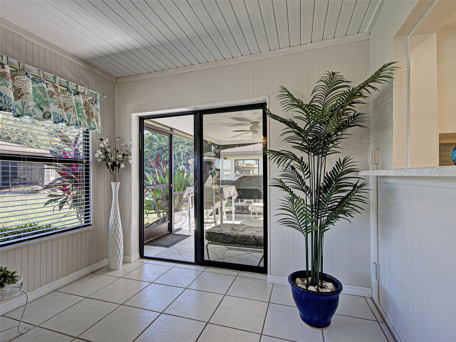 VIVIENDA WEST - Residential