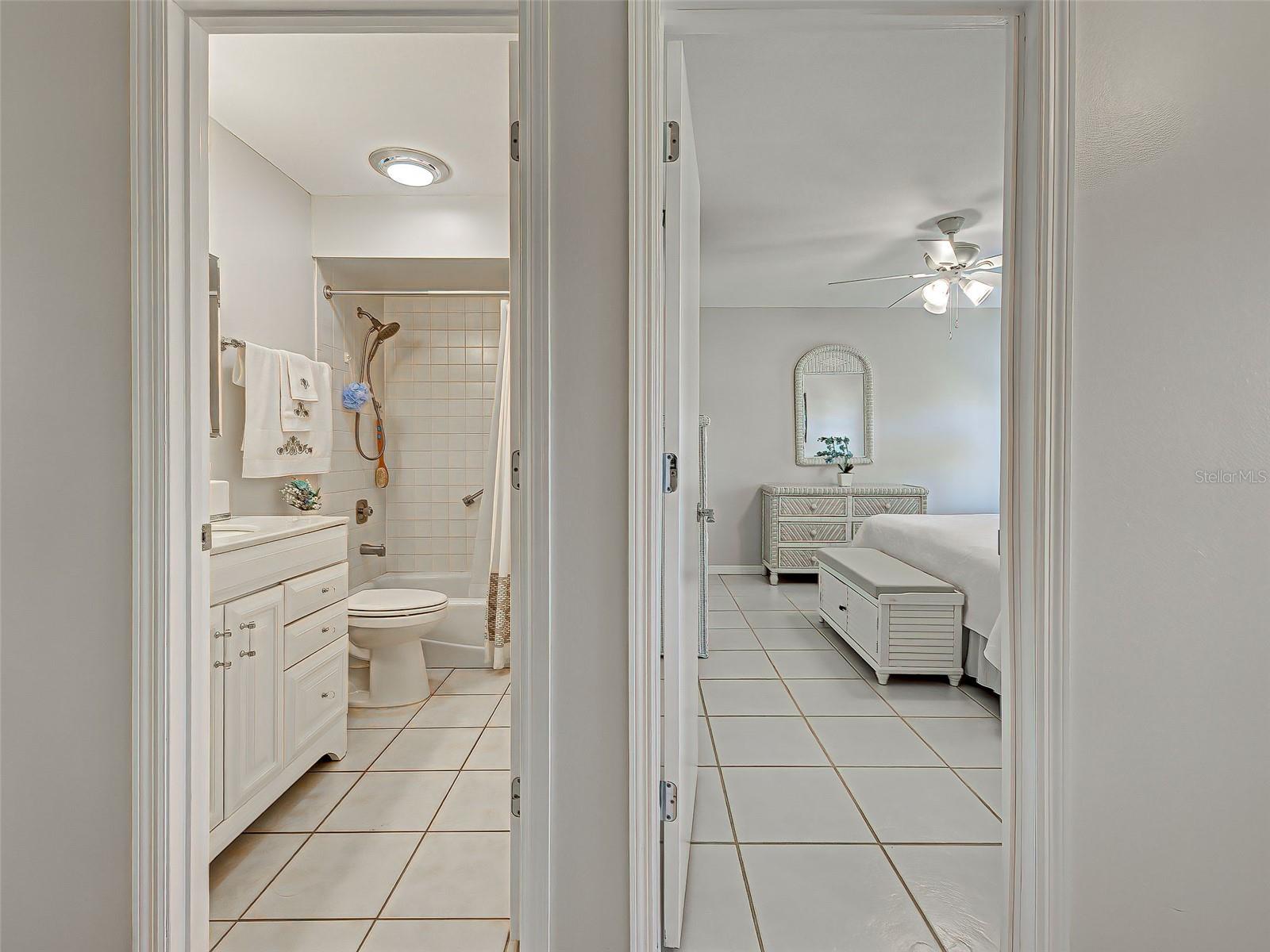 VIVIENDA WEST - Residential