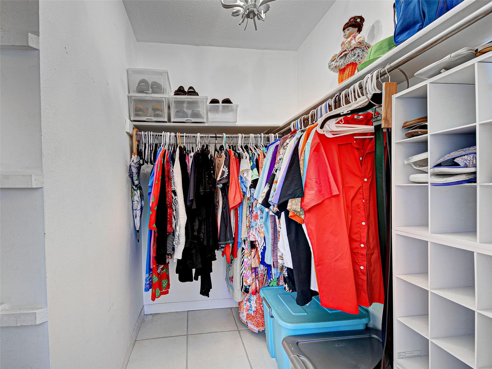 VIVIENDA WEST - Residential