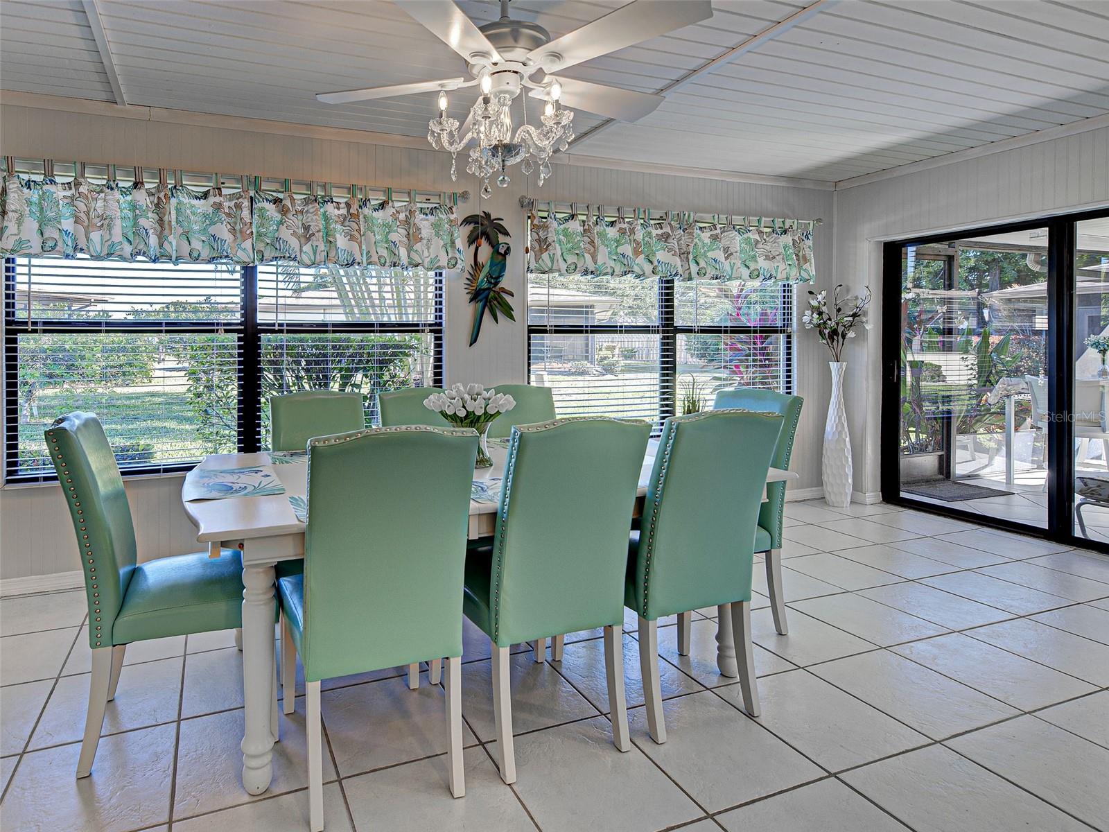 VIVIENDA WEST - Residential