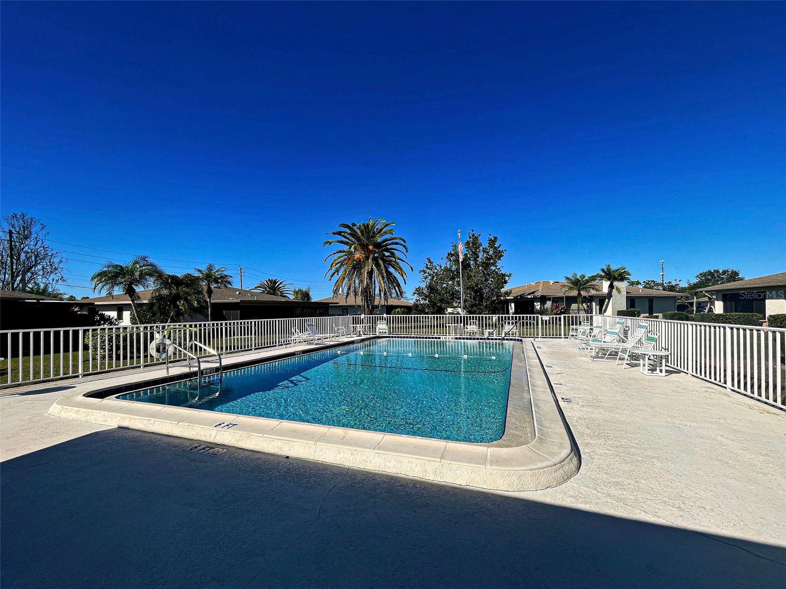 VIVIENDA WEST - Residential