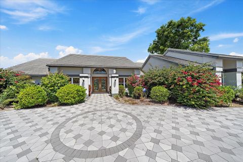 Photo of 3905 Spyglass Hill Road, Sarasota, FL 34238 (MLS # A4688836)
