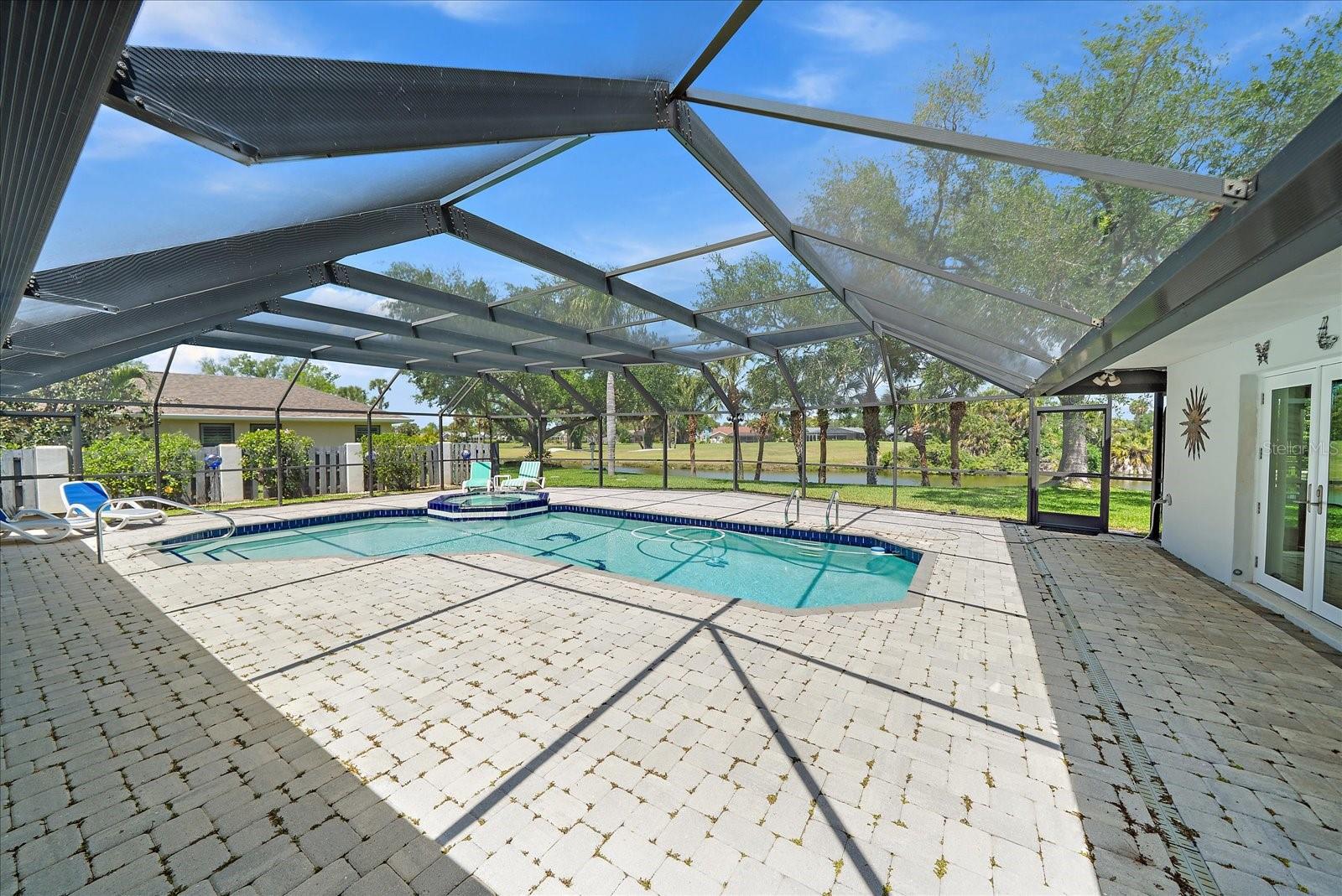 COUNTRY CLUB OF SARASOTA THE - Residential