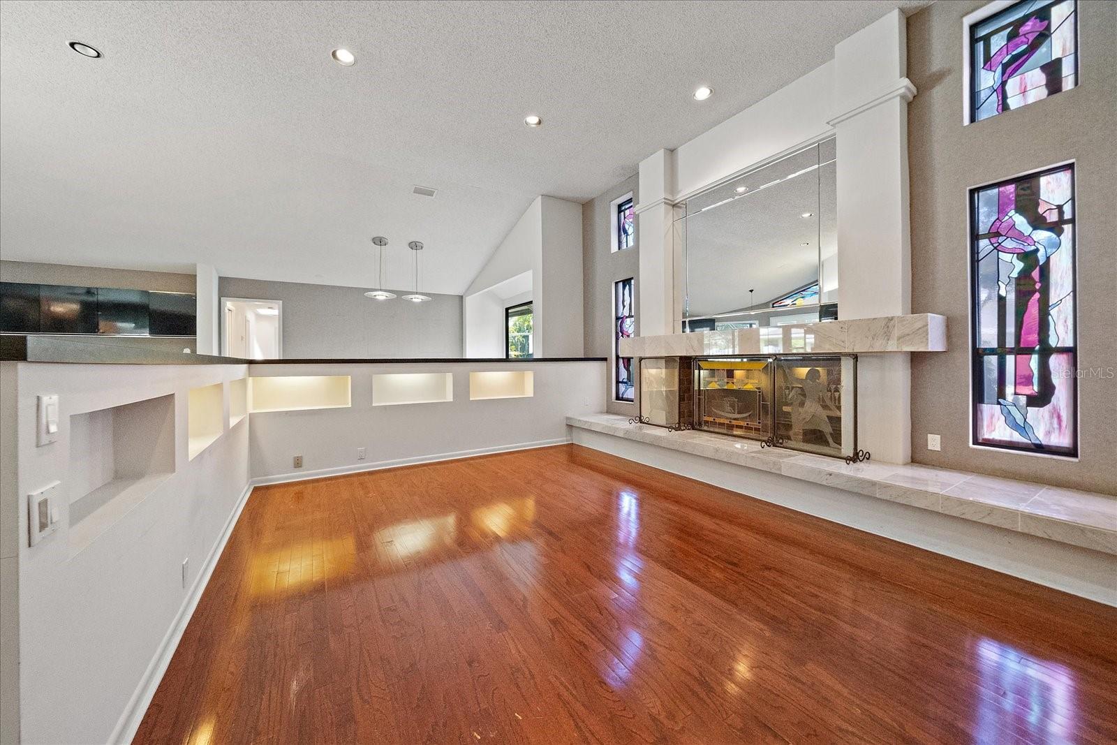 COUNTRY CLUB OF SARASOTA THE - Residential