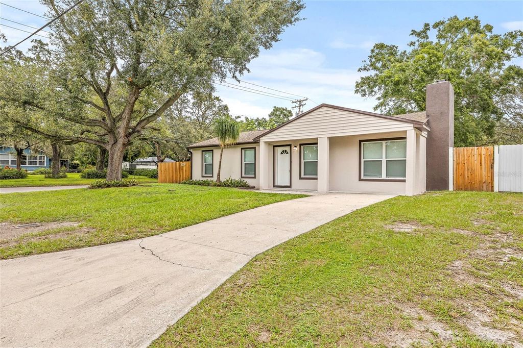 Photo of 10517 N Hamner Avenue, Tampa, FL 33612 (MLS # TB8425462)