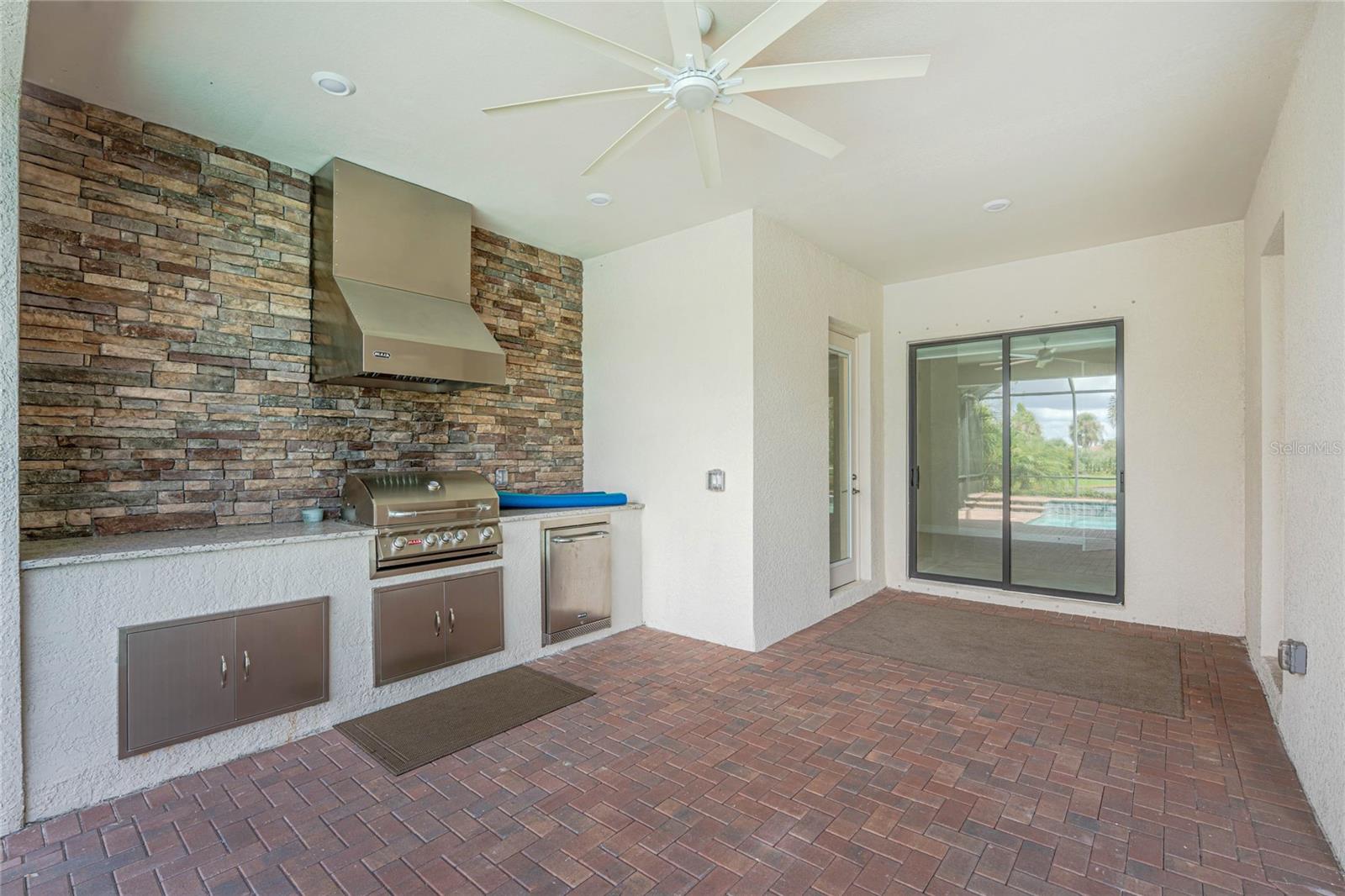 SARASOTA NATIONAL PH 8 - Residential