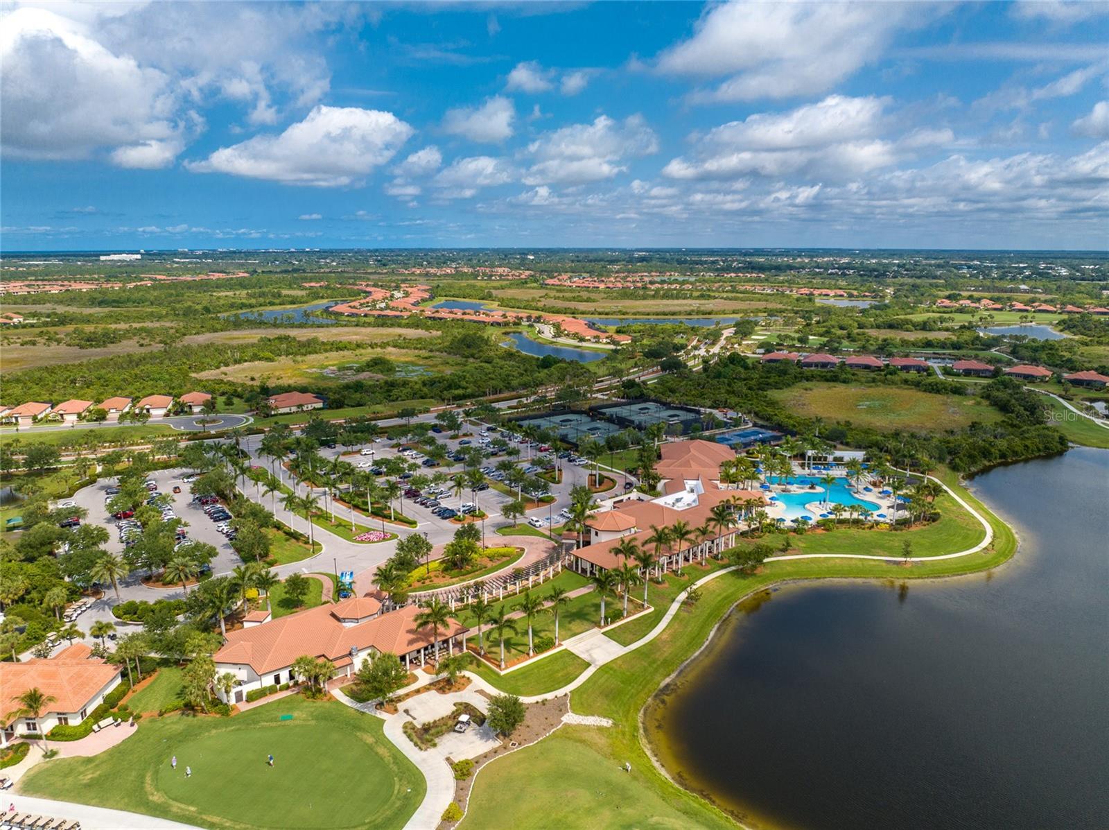 SARASOTA NATIONAL PH 8 - Residential