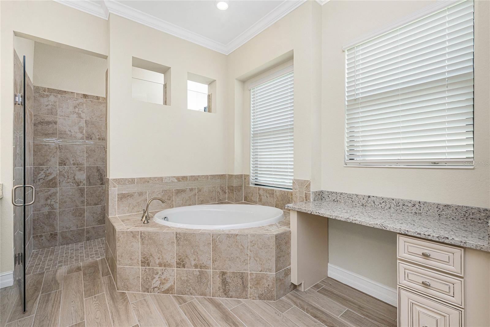 SARASOTA NATIONAL PH 8 - Residential