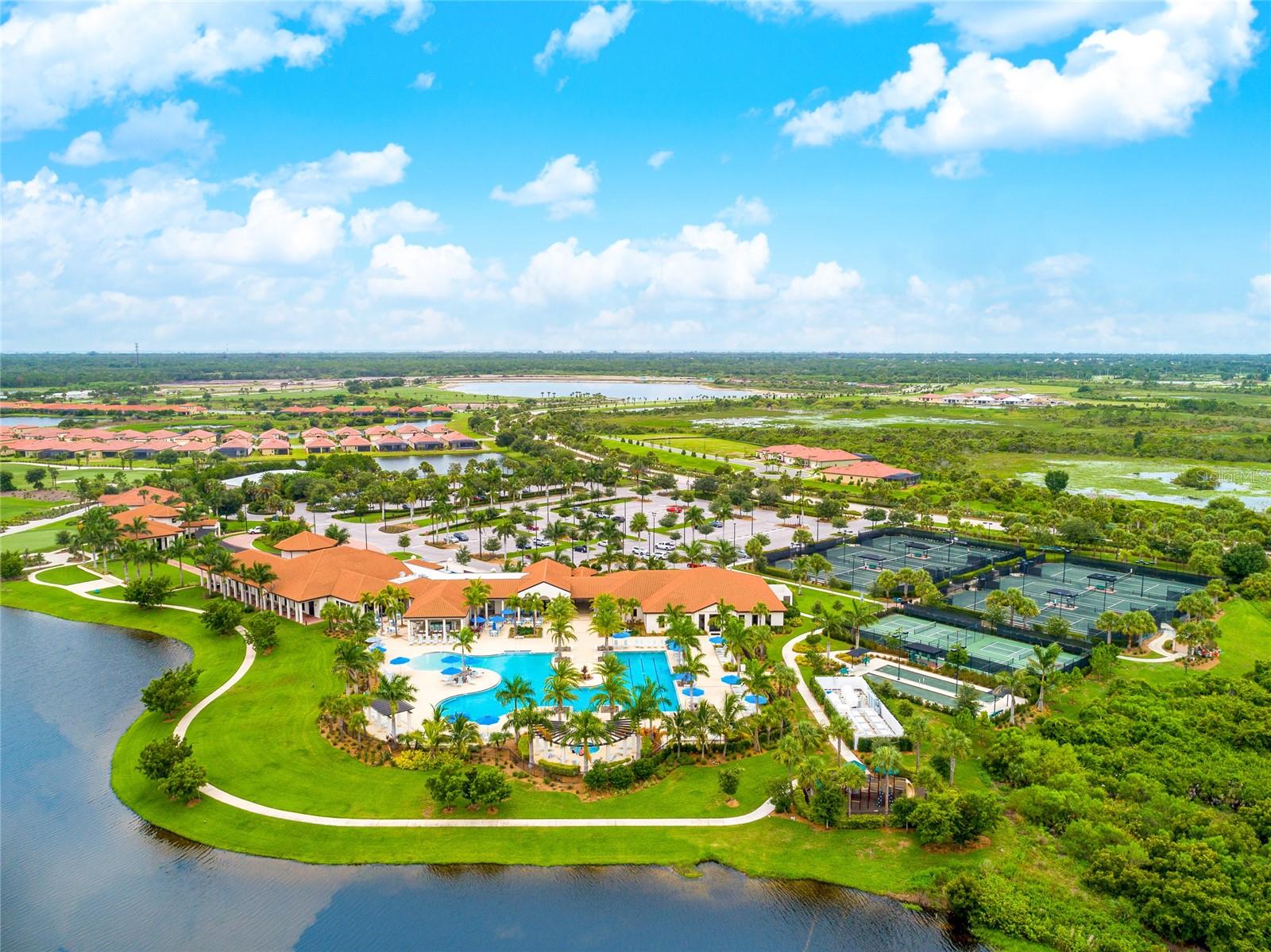 SARASOTA NATIONAL PH 8 - Residential