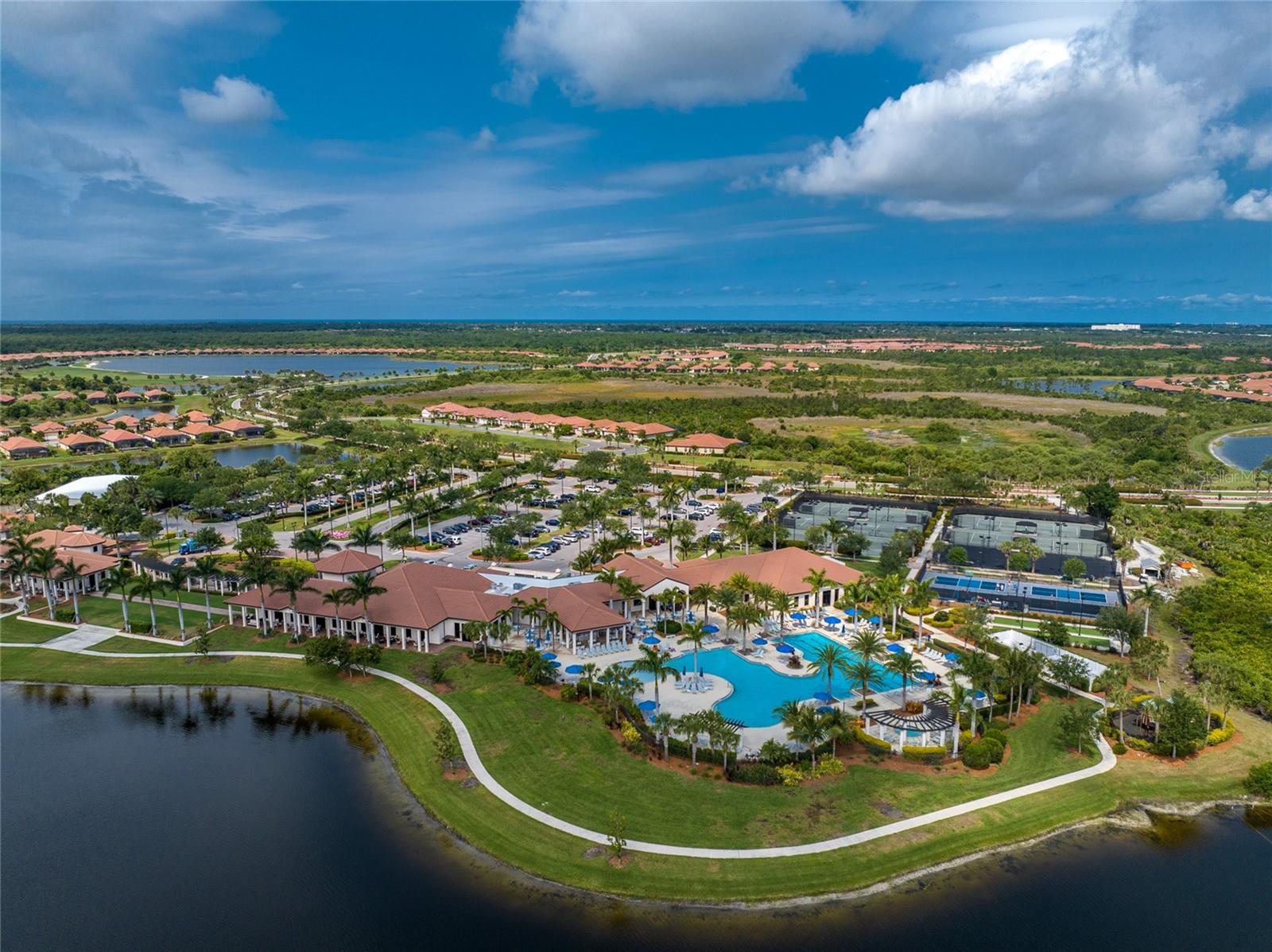 SARASOTA NATIONAL PH 8 - Residential