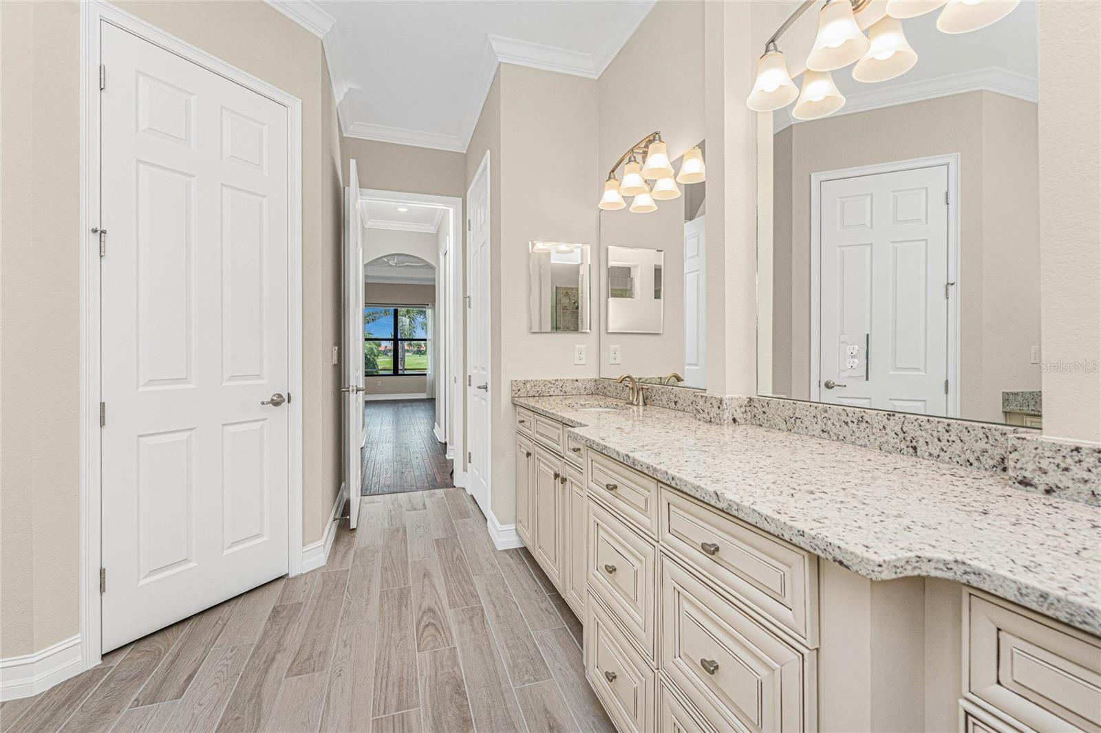 SARASOTA NATIONAL PH 8 - Residential