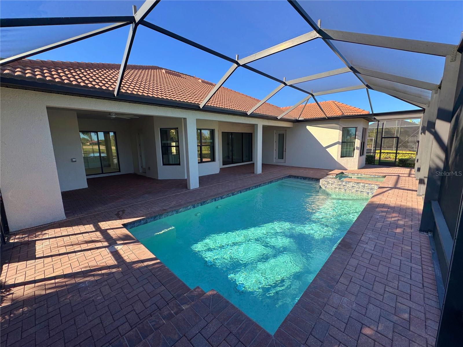 SARASOTA NATIONAL PH 8 - Residential