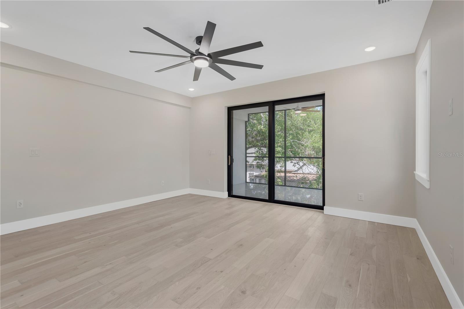 SOUTHSIDE - Residential