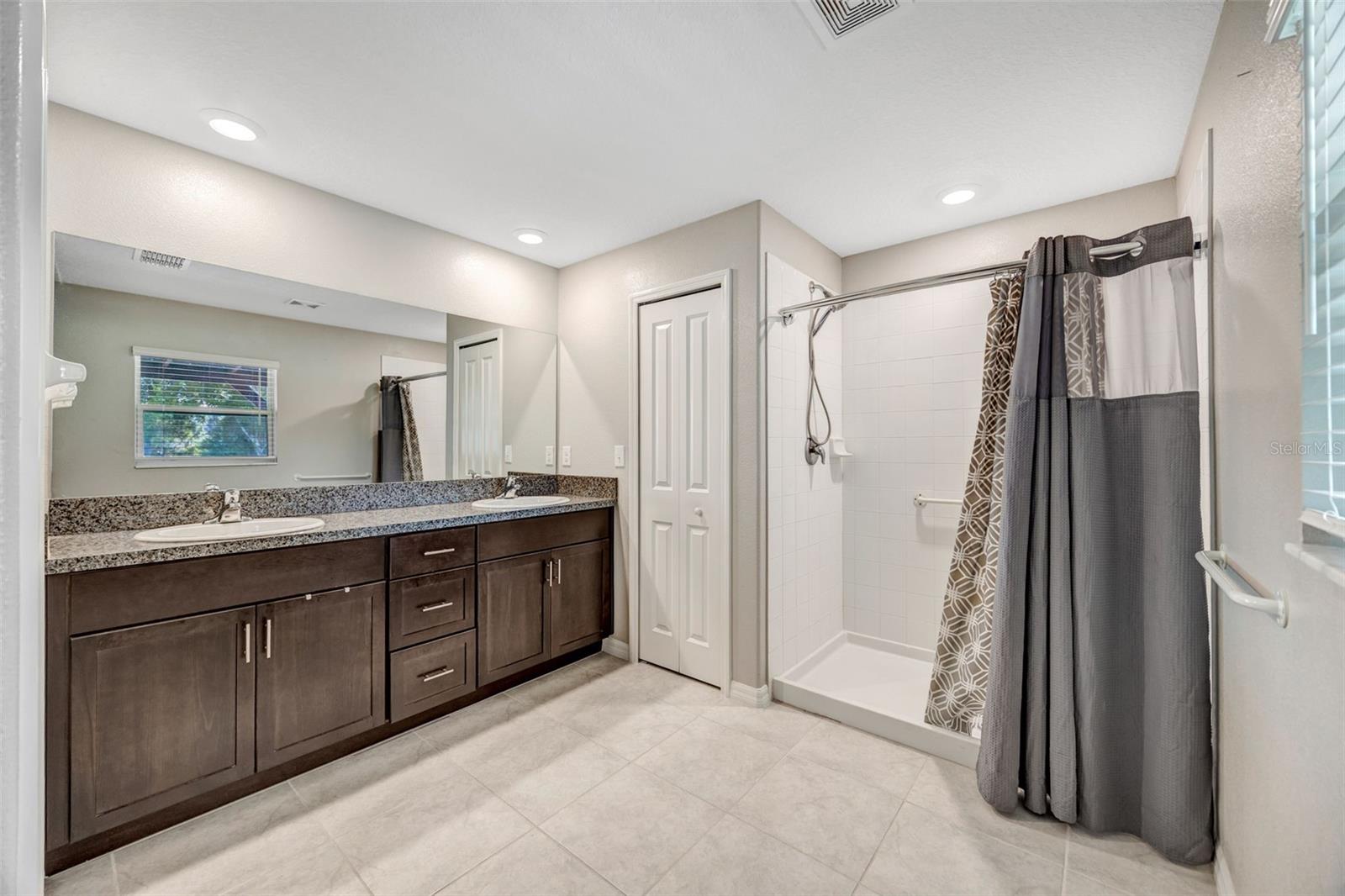 OSPREY RESERVE - Residential
