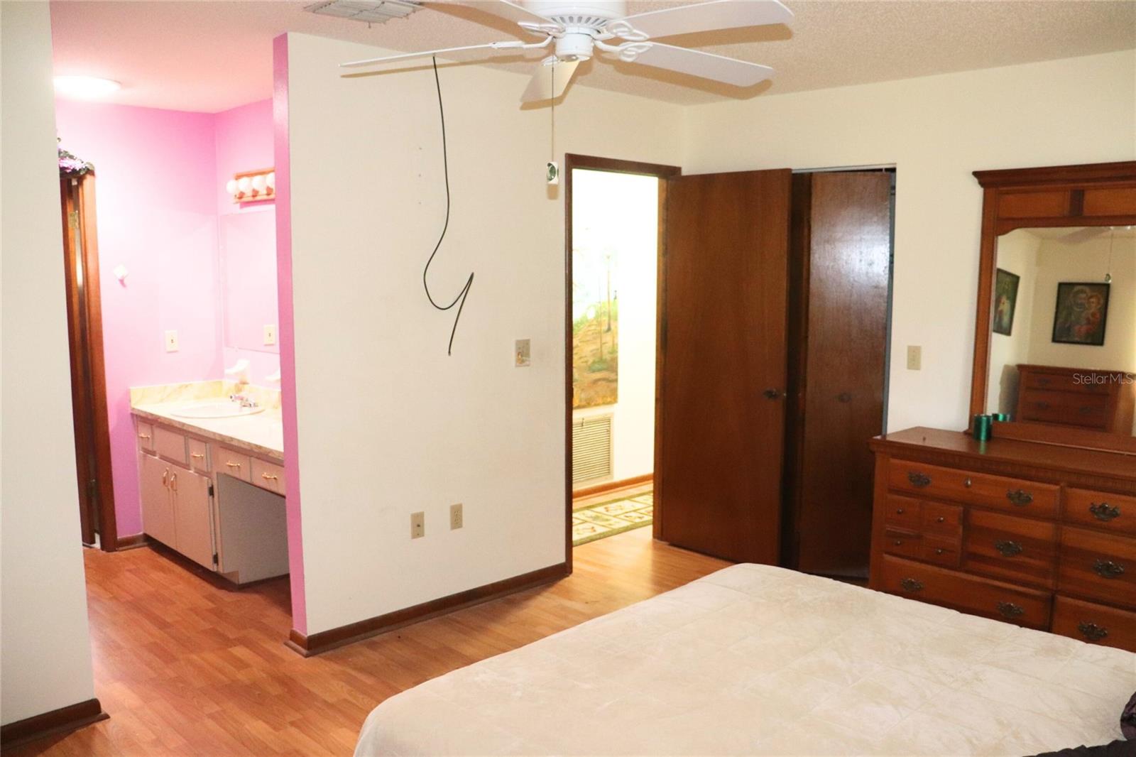 PINE RUN ESTATE - Residential