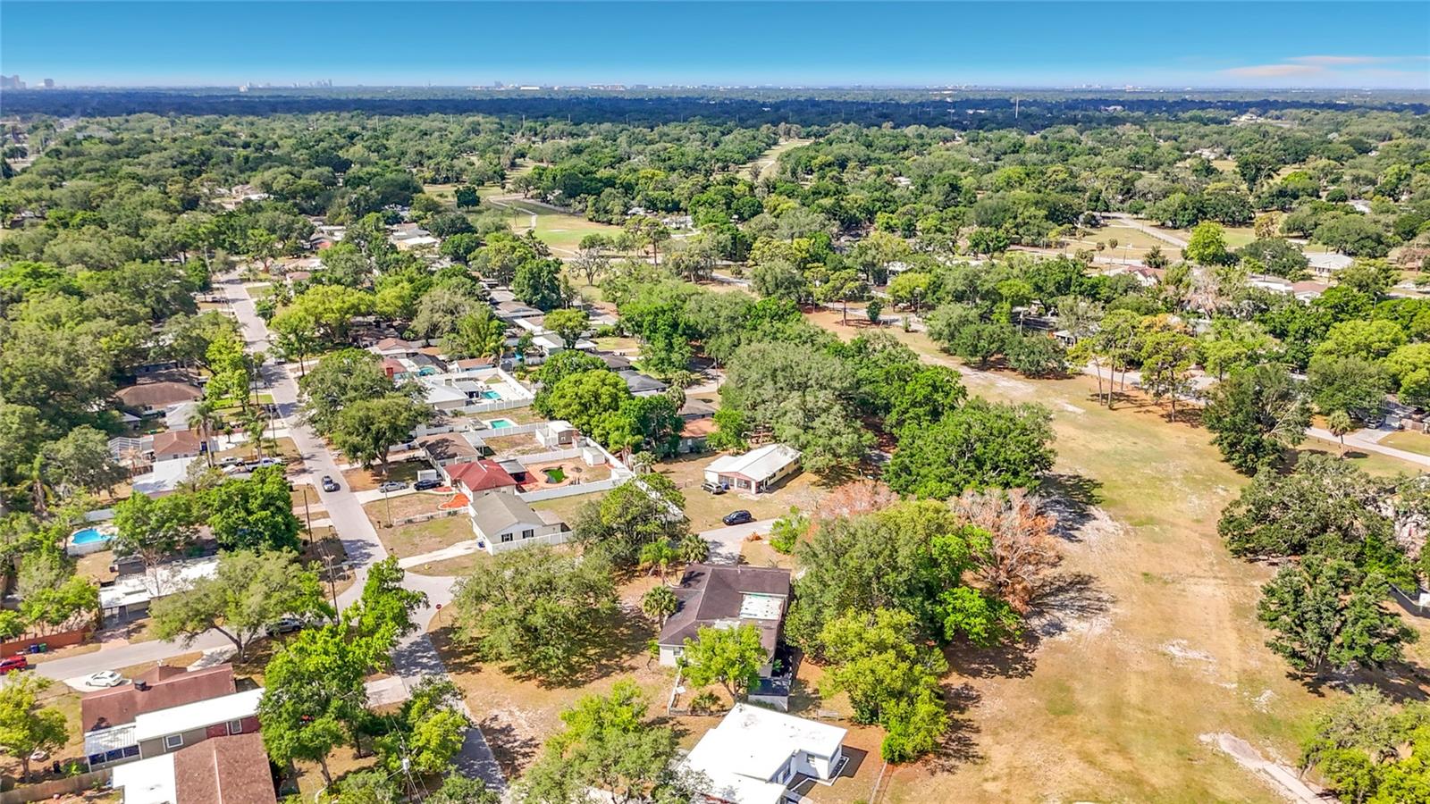 GOLFLAND OF TAMPAS NORTH SIDE - Residential