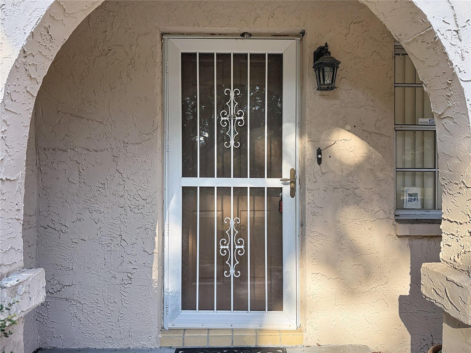 LAKEWOOD VILLAS - Residential